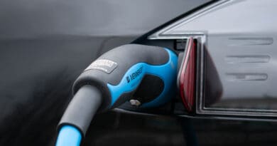 electric vehicle plug in charging