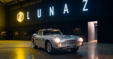 Lunaz Design Aston Martin DB6