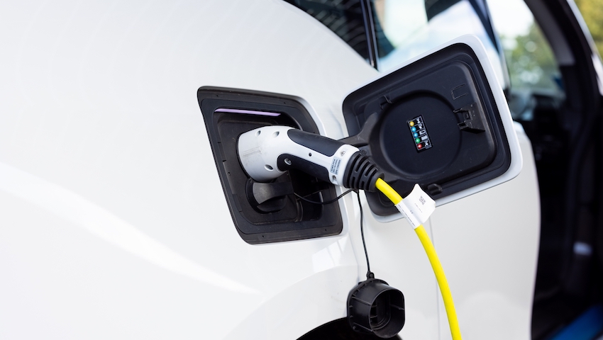 uk ev plug in