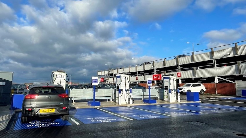 bp pulse Gatwick charging