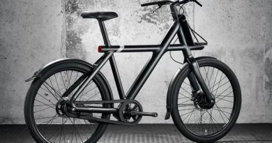 The slick design and smooth ride of the VanMoof S3 makes it one of the best electric hybrid bikes for urban riding, and the X3 looks set to build on that success with the attention to detail lavished on its new frame adding to the air of quality.