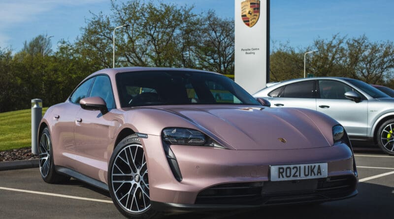 Porsche Taycan 2022