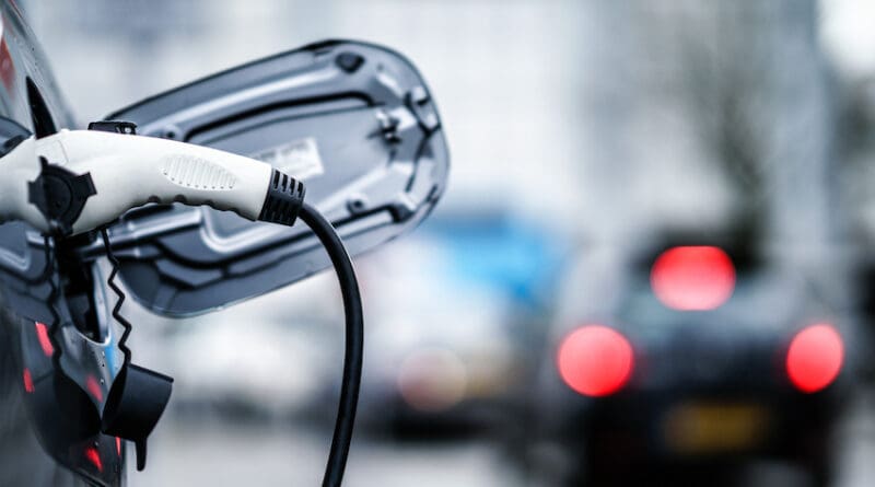 Electric Vehicle is changing in street