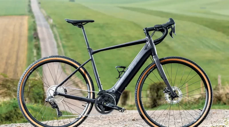 The Revolt E+ is Giant’s entry into the fast-growing electric gravel bike category.