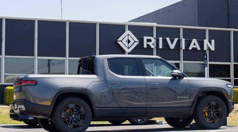 Rivian has agreed to join forces with Mercedes-Benz and start building electric vans in Europe.