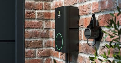 evec Monta EV Charger