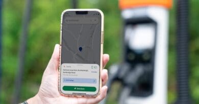 The Motability Go Charge app being used at an Osprey charging station