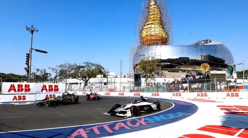 Mitch Evans, Jaguar TCS Racing, Jaguar I-TYPE 6 Jean-Eric Vergne, DS Penske, DS E-Tense FE23