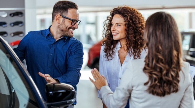 The transition to electric vehicles (EVs) can deliver substantial environmental and economic benefits to the UK with appropriate support from Westminster and Whitehall, a University of Manchester researcher has argued.
