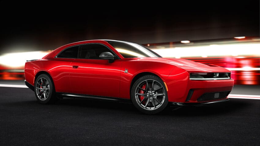 The all-new Dodge Charger has been revealed in the US, with two electric powertrains offering up to 670bhp heading up the muscle car’s revised line-up.