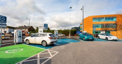 Gridserve has expanded its network of public chargers with a new rapid-charging retail hub in Slough.