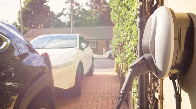 Buying a secondhand EV wallbox could be a great way to save money but what are the dos and don'ts of buying a used charger?