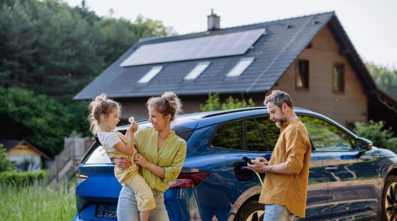 Sales of electric vehicles (EVs) reached a record 17.9% of the new vehicle market share in May, according to the latest Electric Car Count from New AutoMotive.