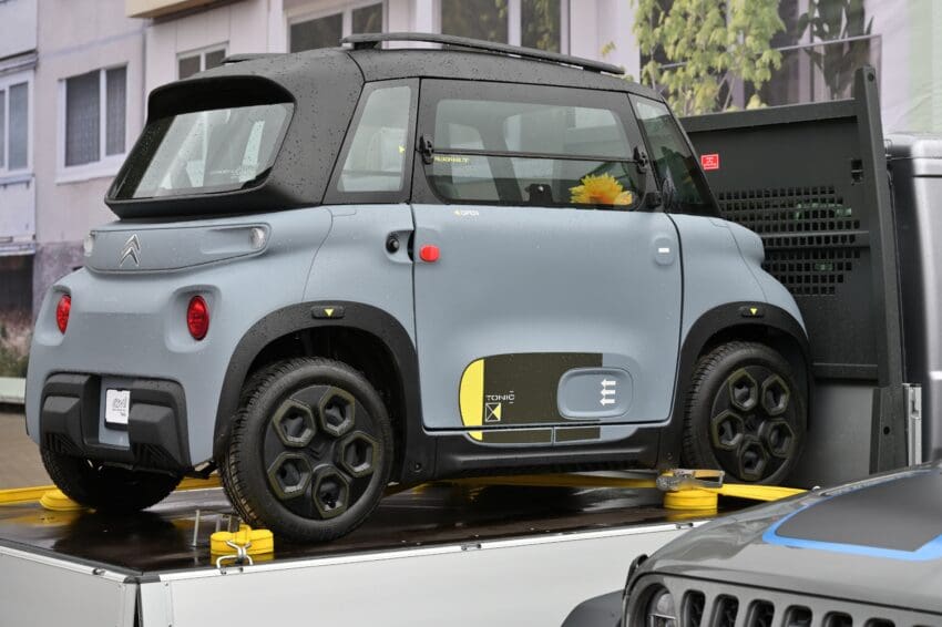 A government-backed electric vehicle (EV) leasing scheme inspired by France could lift 500,000 people out of poverty in the UK, according to a new report by the Social Market Foundation (SMF).