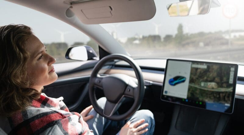 The automotive industry is on the brink of a revolution, driven by the rapid advancement of autonomous vehicle technology.