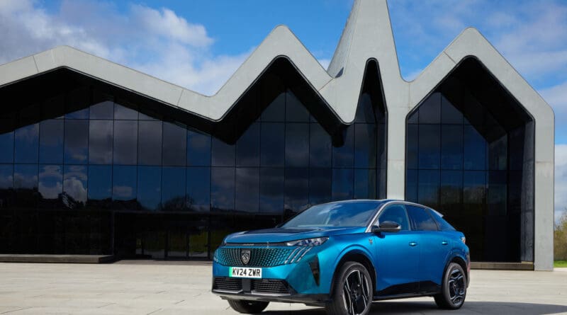 We find out if Peugeot's ID.4 and Renault Scenic rival is up to the task