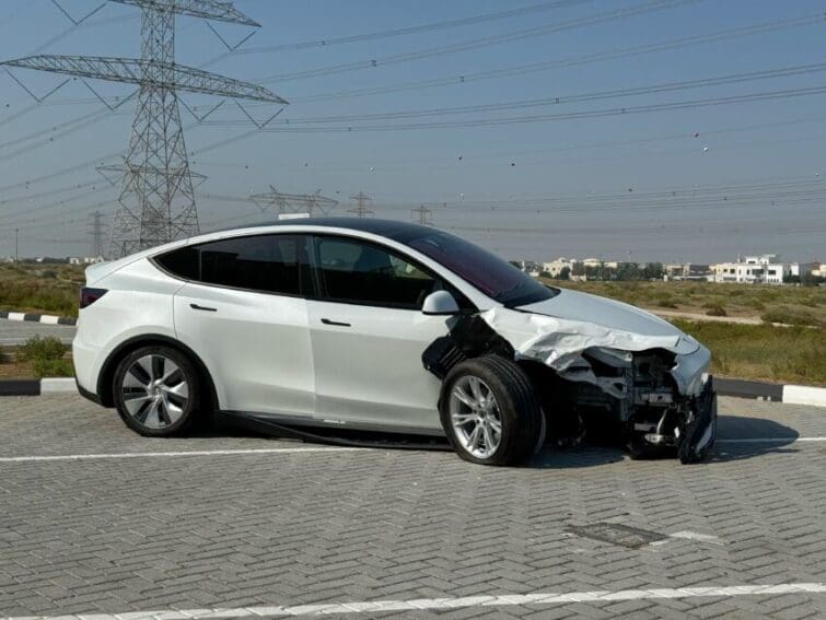 Petrol and diesel cars are being written off by insurers at twice the rate of electric cars, according to a new study.