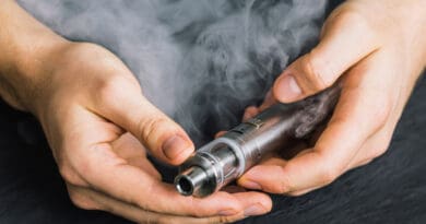 CBD Vape Pen for Truckers: The Perfect Companion for Long Hauls