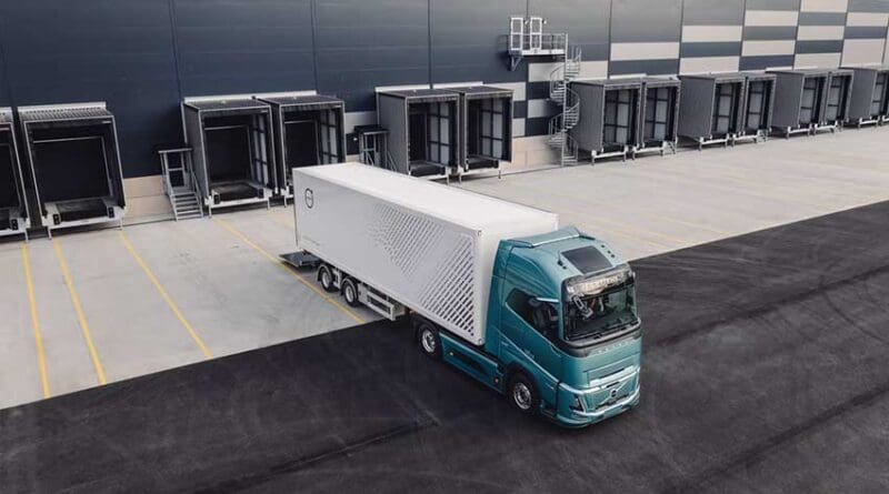 Volvo Trucks continues to lead innovation in the trucking industry, and the new Volvo FH Aero is no exception.