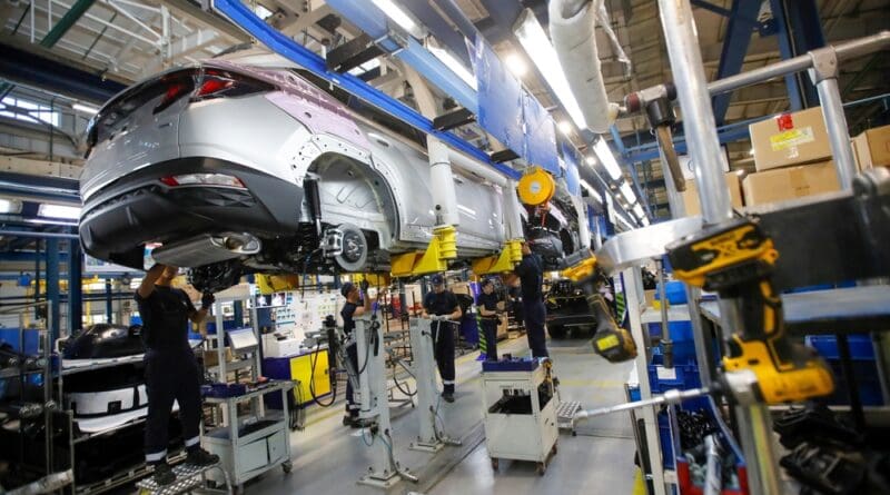 Speculation has grown over the weekend that the government could weaken the UK’s electric car targets in the face of industry pressure.