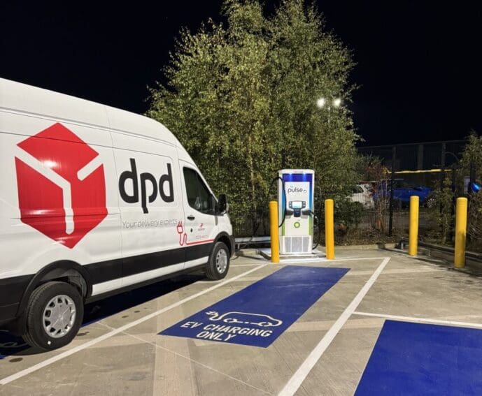 EV charging provider bp pulse and parcel delivery company, DPD, have announced a deal for bp pulse to help transform DPD’s charging capabilities across its nationwide network.