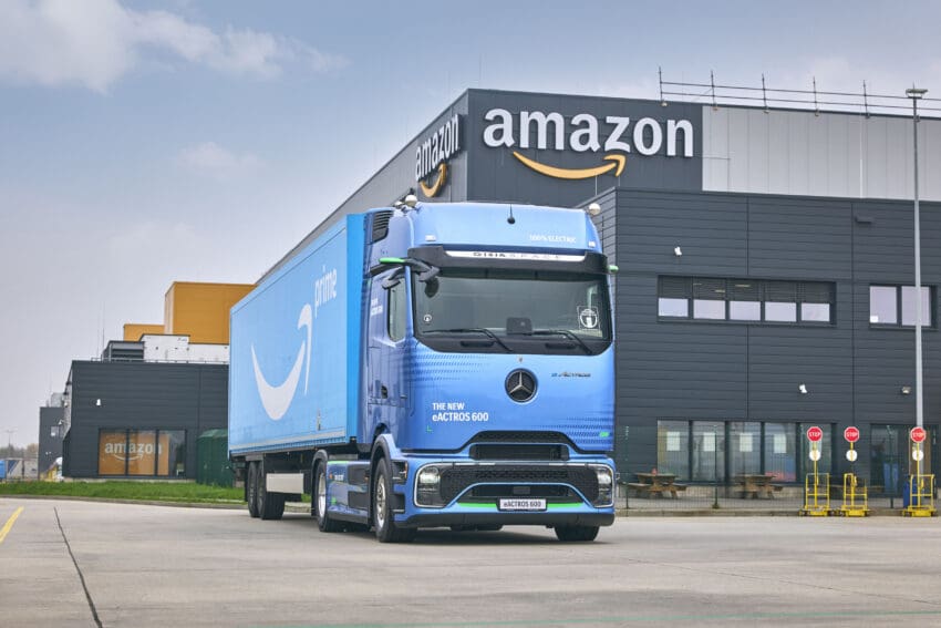 Amazon has boosted its zero-emissions fleet in the UK with an order of 140 all-electric Mercedes eActros 600 eHGVs.