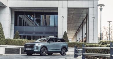 Chinese manufacturer Omoda & Jaecoo has introduced its newly developed plug-in Super Hybrid System (SHS) to the UK market.