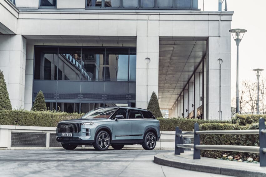 Chinese manufacturer Omoda & Jaecoo has introduced its newly developed plug-in Super Hybrid System (SHS) to the UK market.