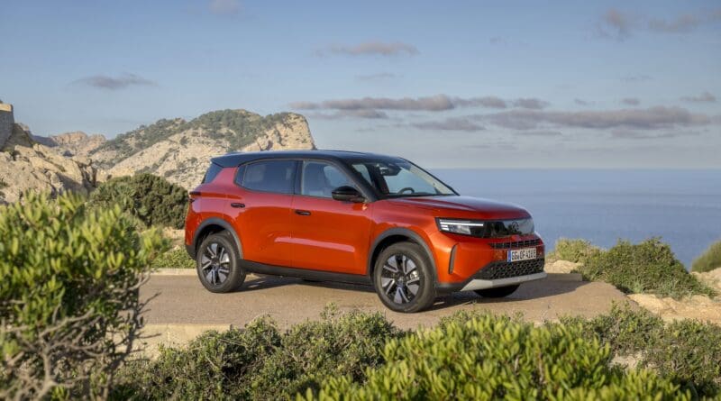 Orders for the new Vauxhall Frontera SUV are now open with prices starting from £23,495 for both the Frontera Electric and Frontera Hybrid models.