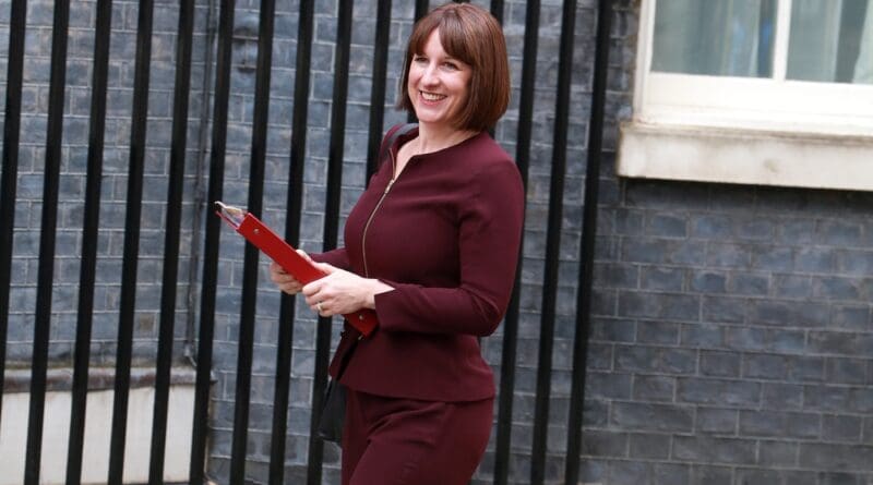 Chancellor-Rachel-Reeves-spending-review-will-allocate-1.4bn-to-UK-EV-adoption