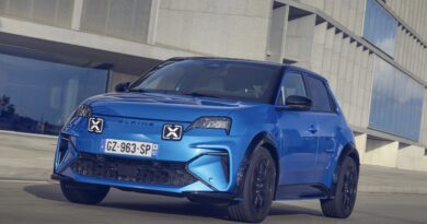 Alpine-A290-all-electric-hot-hatch