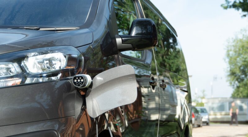 plug-in-electric-van