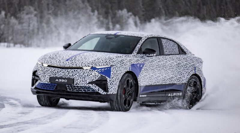 Alpine-A390-winter-testing-in-lapland
