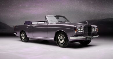 Rolls-Royce-Halcyon-Corniche-Restomod