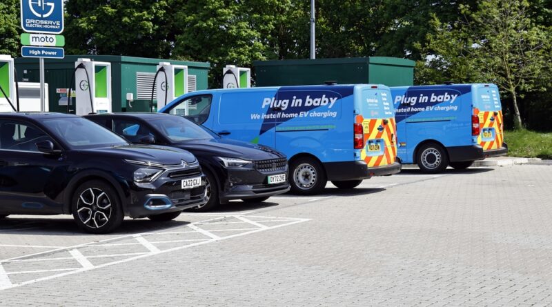 electric-cars-and-vans-charge-at-public-charger-uk