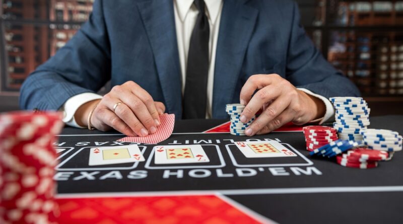 The online gambling industry is filled with myths and misconceptions that lead players to make poor decisions, often costing them money. Whether it’s the belief that online casinos rig their games against specific players or the idea that there’s a guaranteed strategy to beat the house, these misconceptions can have real financial consequences. 