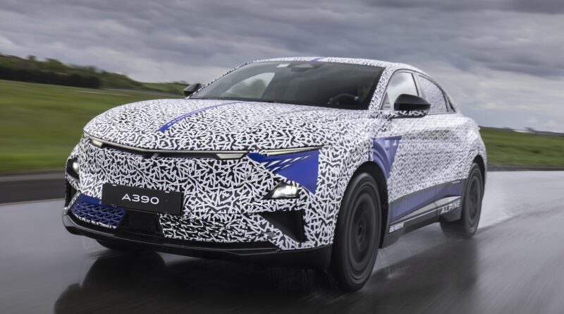 Alpine-A390-fastback-front-view-testing-camouflage