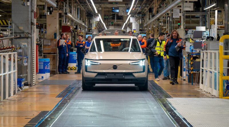 Volvo-EX30-production-Ghent-Belgium