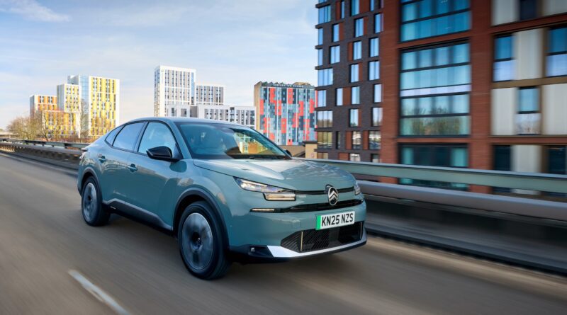 2025 Citroen E-C4 X review main image