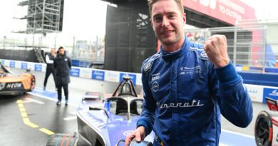 Stoffel Vandoorne ended a three-year victory drought in sensational style by winning Round 8 of the ABB FIA Formula E World Championship in rain-soaked Tokyo, timing his PIT BOOST stop to perfection in an incident-packed race that saw strategy, weather, and precision driving converge in dramatic fashion.