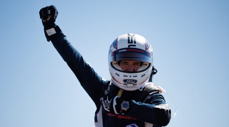 Romain-Dumas-Ford-F150-Lightning-Supertruck-EV-Pikes-Peak.