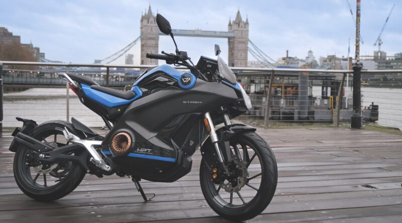 V-Moto Stash review main image