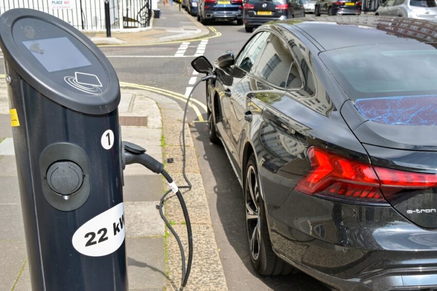 kerbside EV charger