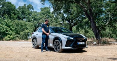 lexus rz 550e F SPort with steer-by-wire