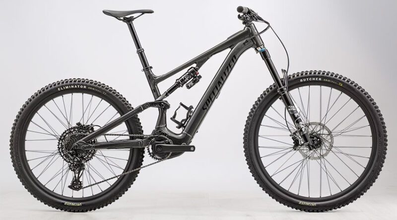 Specialized’s Turbo Levo SL II Comp Alloy is the brand’s latest bid for an affordable lightweight eMTB, boasting adjustable geometry and lively FSR suspension.