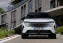Peugeot-e-5008-dual-motor-front-end