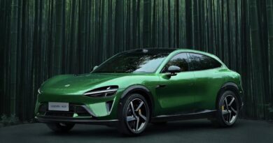 Xiaomi-YU7-SUV-front-view
