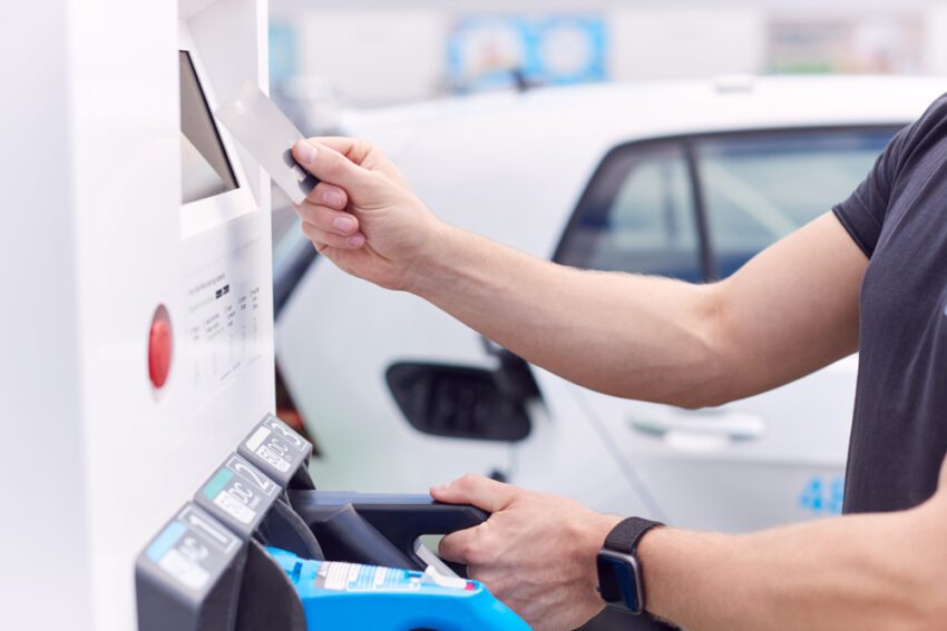 zapmap charging card launched for uk ev drivers