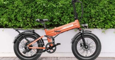 When I unfolded the Heybike Mars 3.0 for the first time, I could tell this wasn’t your average commuter folder. This bike means business.