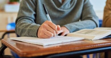 Busy UK students hire assignment writing services to manage complex homework and meet deadlines.